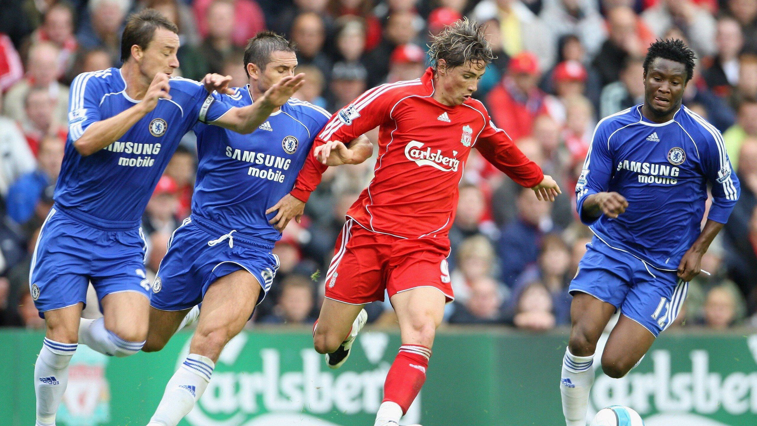 纽卡斯尔联全力拼搏,捍卫主场荣誉!,纽卡斯尔联队